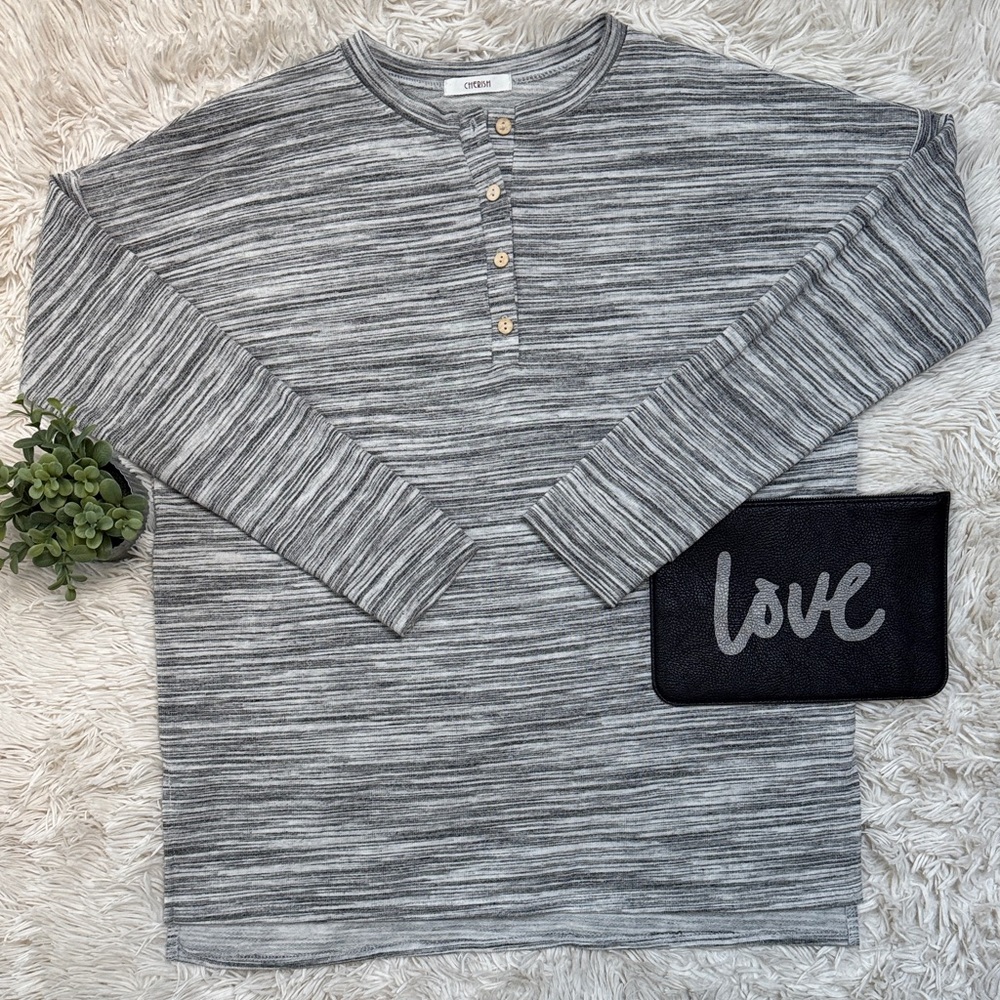Cherish Striped Henley 💗 Black & Gray - Picture 2 of 14